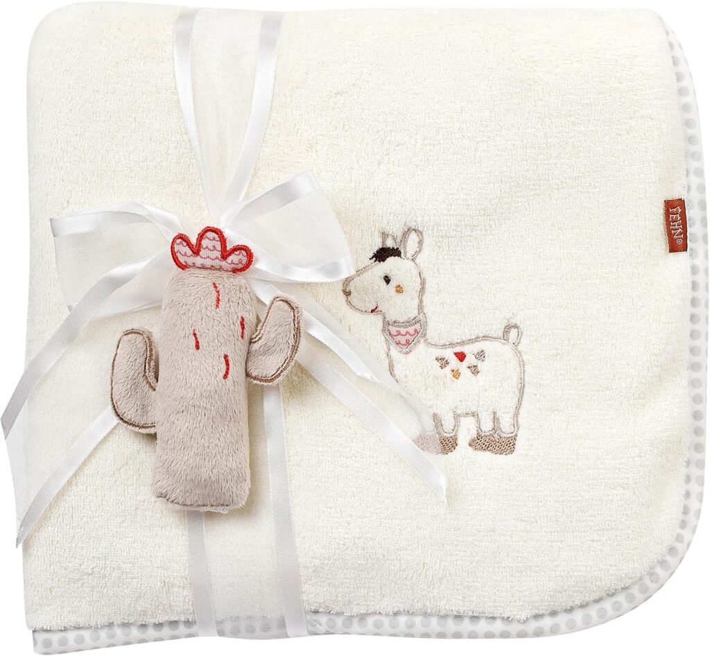 Fehn Cuddleblanket Llama from the Peru collection, a soft 100 × 75 cm baby blanket with a llama design