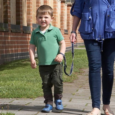 Clippasafe adjustable Wrist Link in navy for a child who can walk confidently